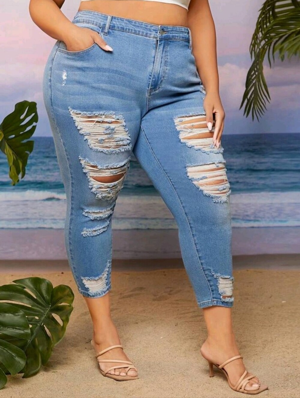 Plus Size Distressed Light Blue Cropped Skinny Jeans Size 26